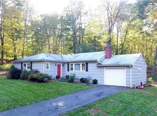 8 Bayberry Hill Rd, Ridgefield, CT 06877