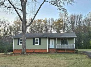 513 E Turner St, Landrum, SC 29356