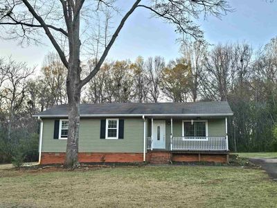 513 E Turner St, Landrum, SC, 29356