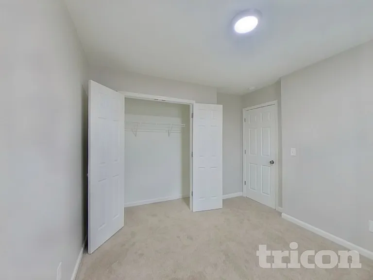 2423 Shad Ct — Photo 13