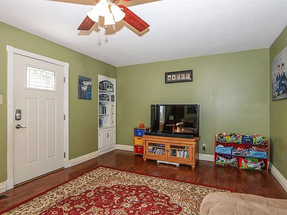 3rd image of 5648 Eula Ave