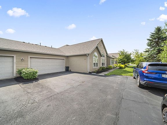 3rd image of 1501 Center Park Dr