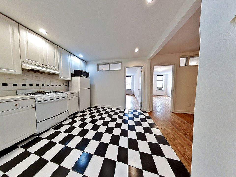 1st image of 1628 3rd Ave APT 4A