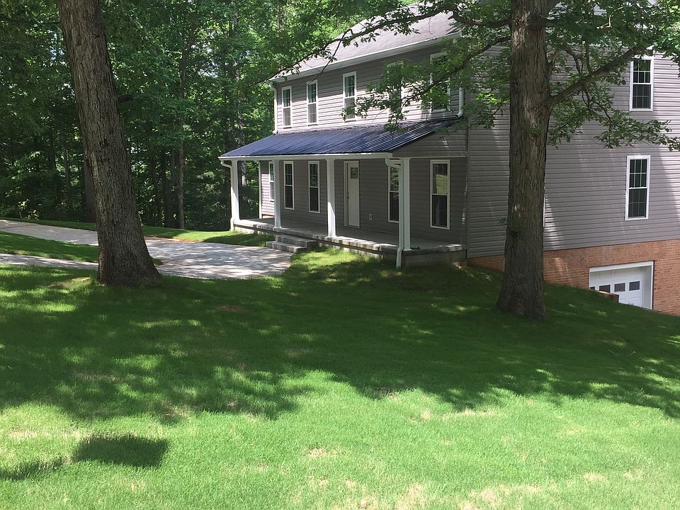 1st image of 2601 Fernwick Dr