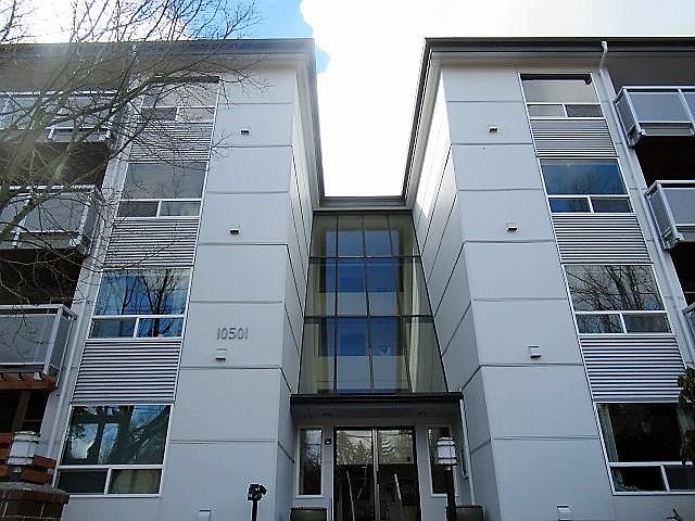 1st image of 10501 8th Ave NE APT 402