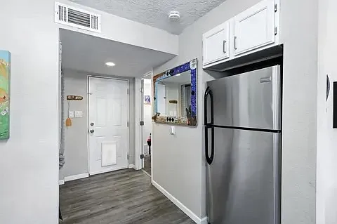 2930 Monroe St NE — Photo 4