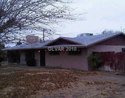 2nd image of 1210 Virginia City Ave