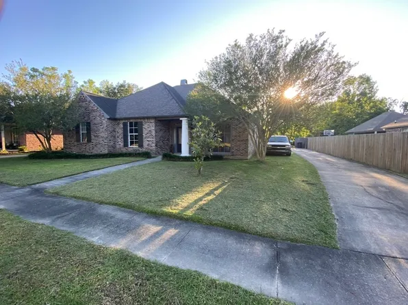 3313 Riverwalk Dr, Baton Rouge, LA 70820