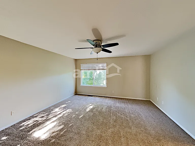 4137 Halifax St — Photo 11