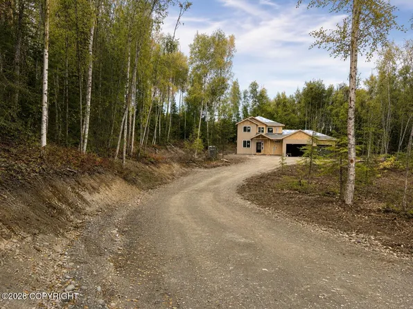 5762 W Kathi Dr, Wasilla, AK 99623