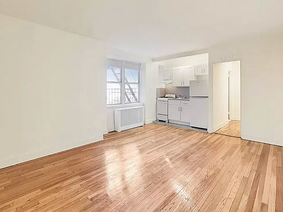 5th image of 1445 Shore Pkwy APT 4A