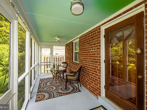 5th image of 5208 Marlyn Dr