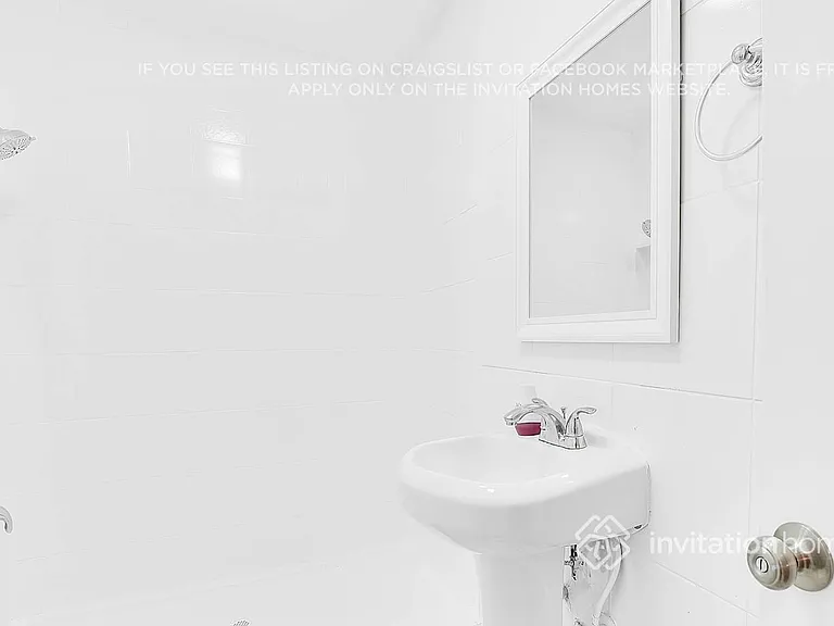 1115 N Powers Dr — Photo 20