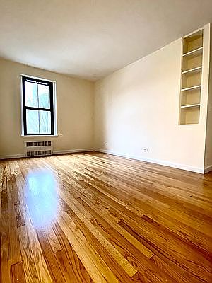 2nd image of 535 E 78th St APT 4D