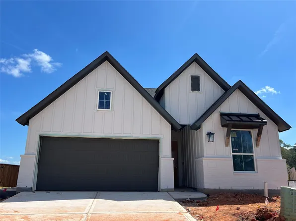 6901 Nubuck Dr, Montgomery, TX 77316