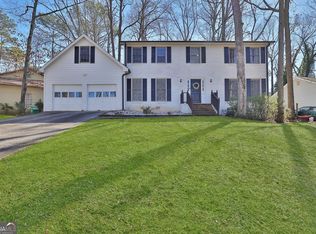 5073 Fieldgreen Xing, Stone Mountain, GA 30088