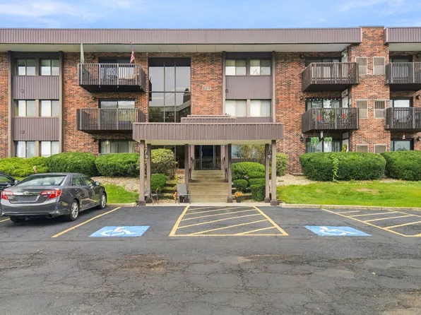 1503 Woodbridge Rd APT 2G, Joliet, IL 60436