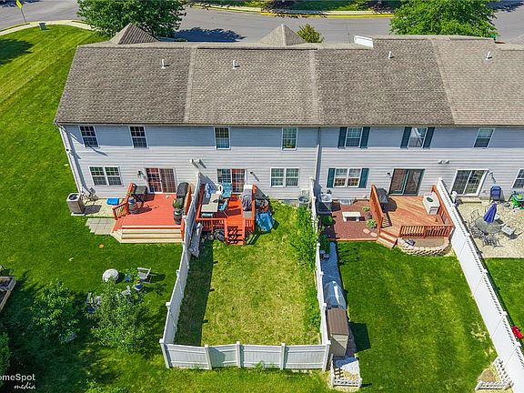 2nd image of 6411 Pioneer Dr