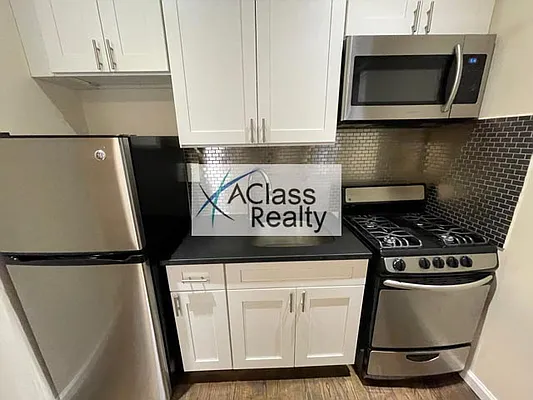 Rented by A Class Realty Corp | media 1