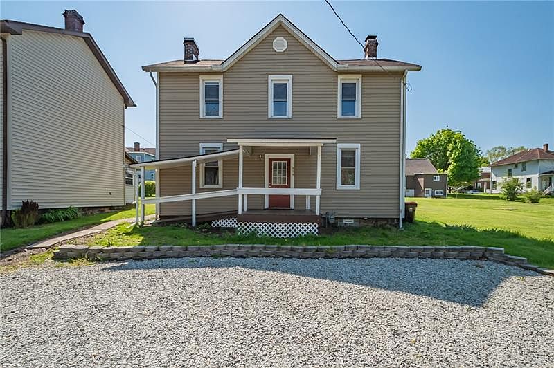 1st image of 504 Railroad St