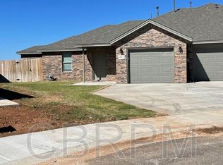 1609 Avenue L #A, Shallowater, TX 79363