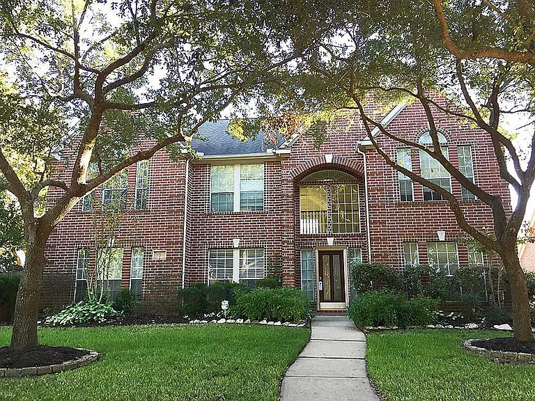 17503 Sunny Trail Ln — Photo 1