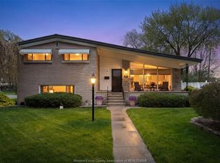 452 Carling Cres, Windsor, ON N8S 3Y1