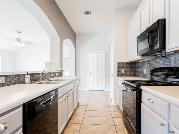 19205 Mangan Way, Pflugerville, TX 78660