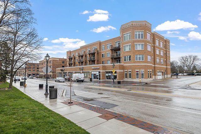 1st image of 1 S Lincoln Ave APT 309