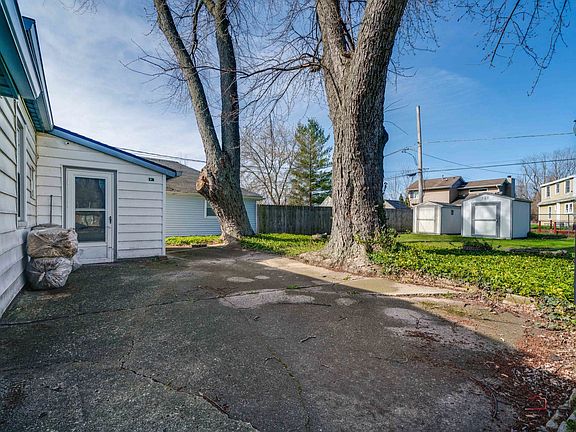 5th image of 37342 N Cremona Ave