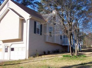 2116 Etowah Valley Dr, Woodstock, GA 30189