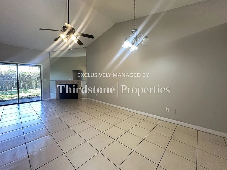 5143 Indian Lakes Ct #3 — Photo 5