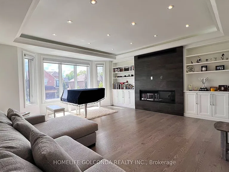 145 English Oak Dr — Photo 7