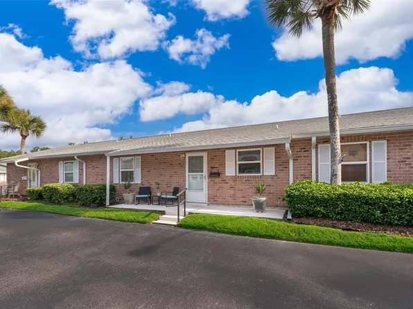 18 Fairway Ct #18, Deland, FL 32724