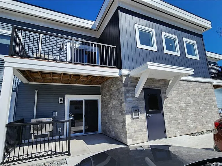 227 River Valley Dr #H — Photo 1