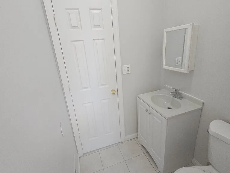 178 Dickerson St #1 — Photo 14