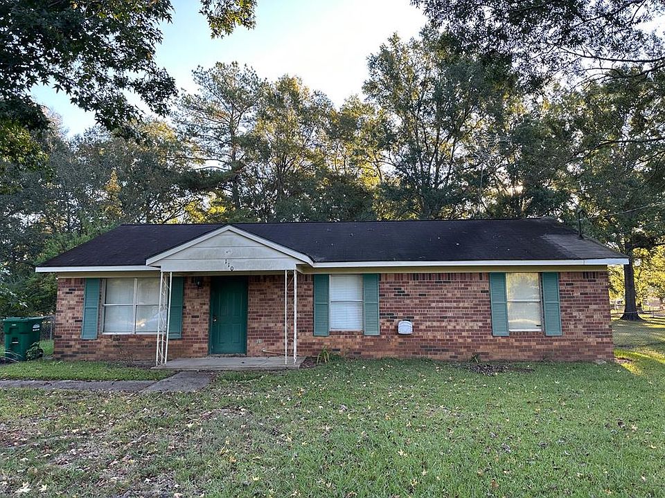 1st image of 110 Carolyn Ave