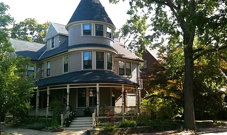 Garfield St