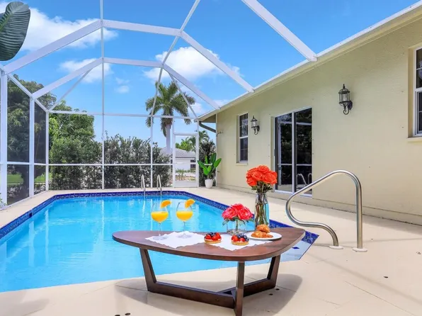 363 Columbus Way, Marco Island, FL 34145