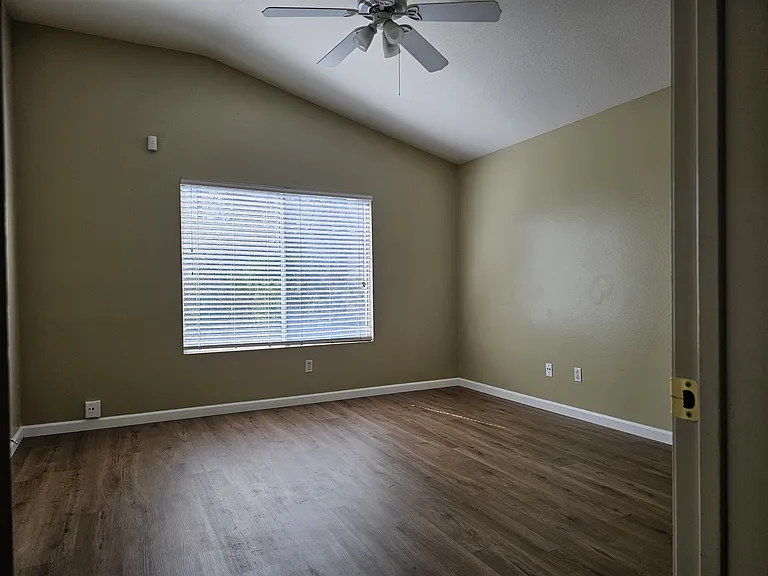29122 Mammoth Ln — Photo 8