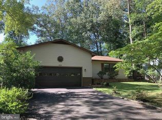 424 Birdie Rd, Locust Grove, VA 22508