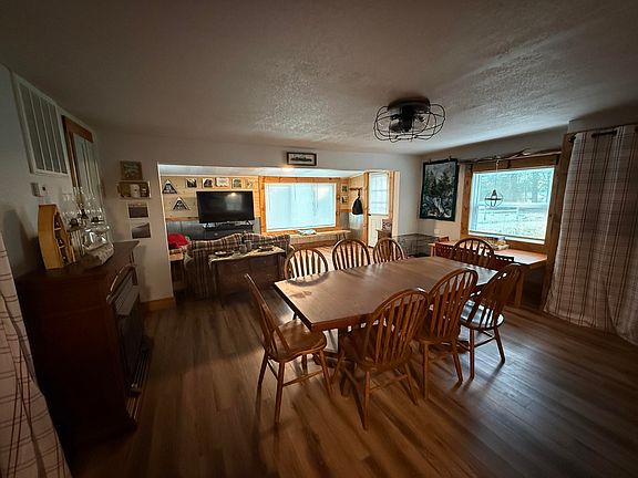 5th image of 5256 Blueberry Dr