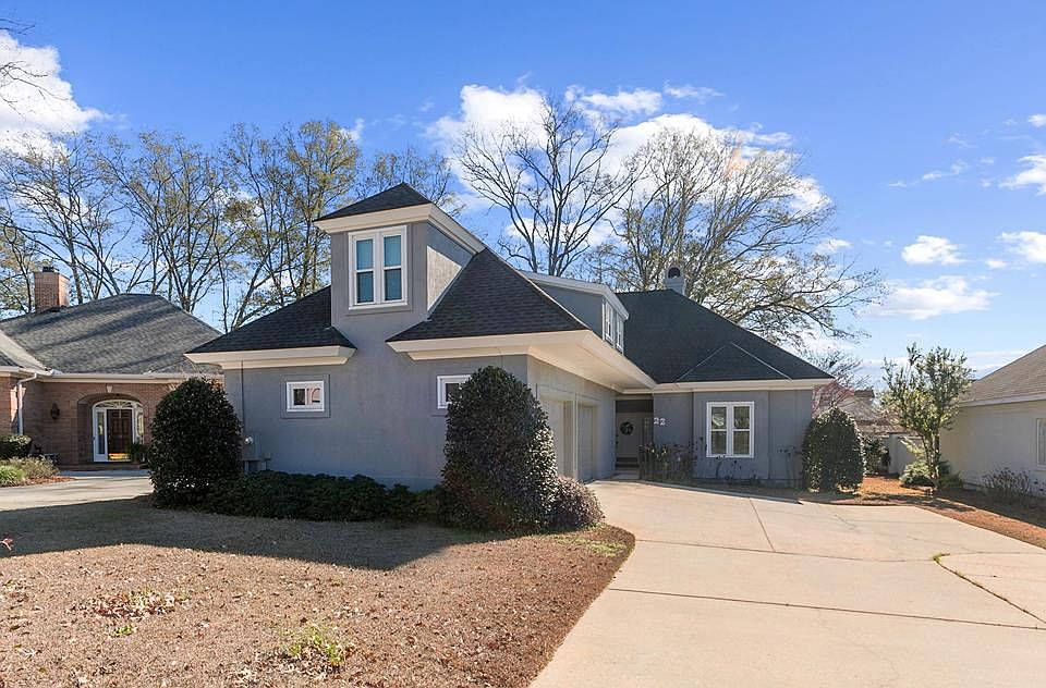 1st image of 22 Ballestone Ct