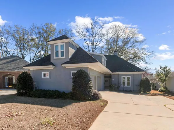 22 Ballestone Ct, Dothan, AL 36301