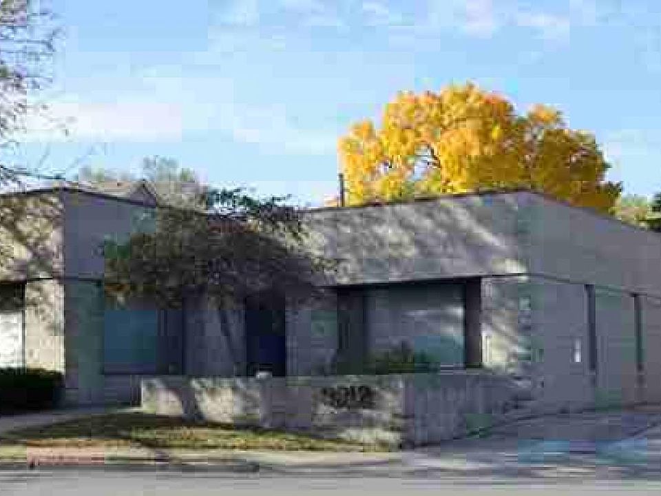 1st image of 9312 W National Ave
