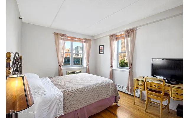 Sold by Douglas Elliman | media 4