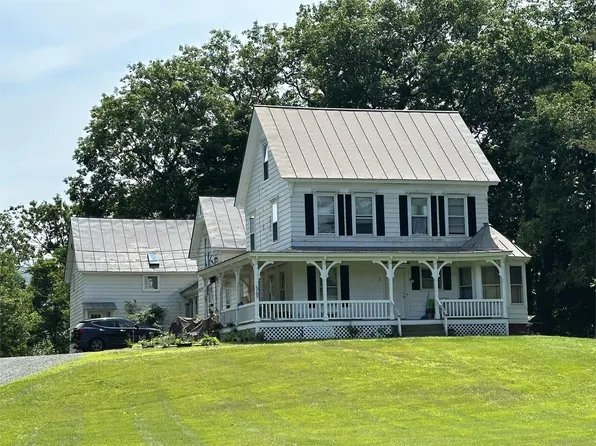 549 Hartford Ave #1, White River Junction, VT 05001