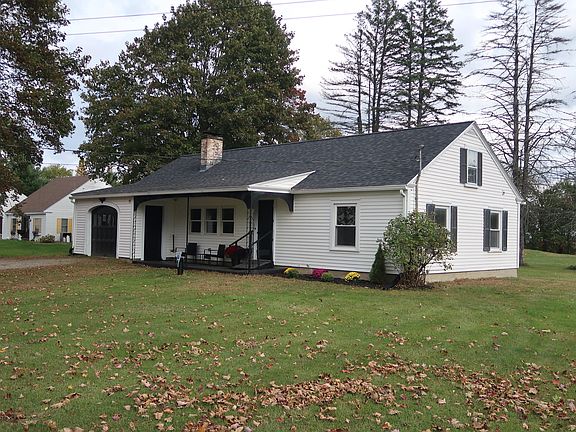 4th image of 695 W River Road