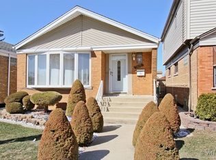 5822 W 60th St, Chicago, IL 60638