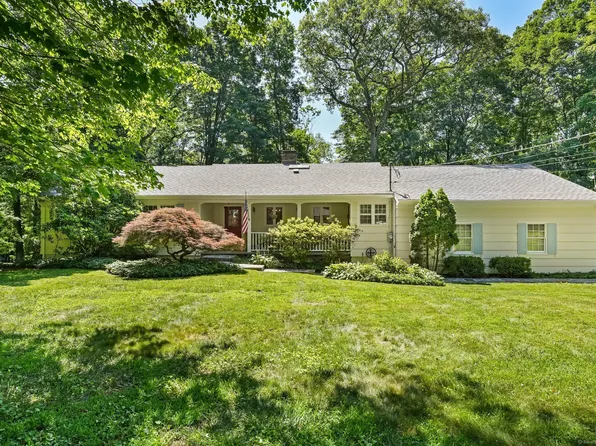 20 Ground Pine Lane, Easton, CT 06612